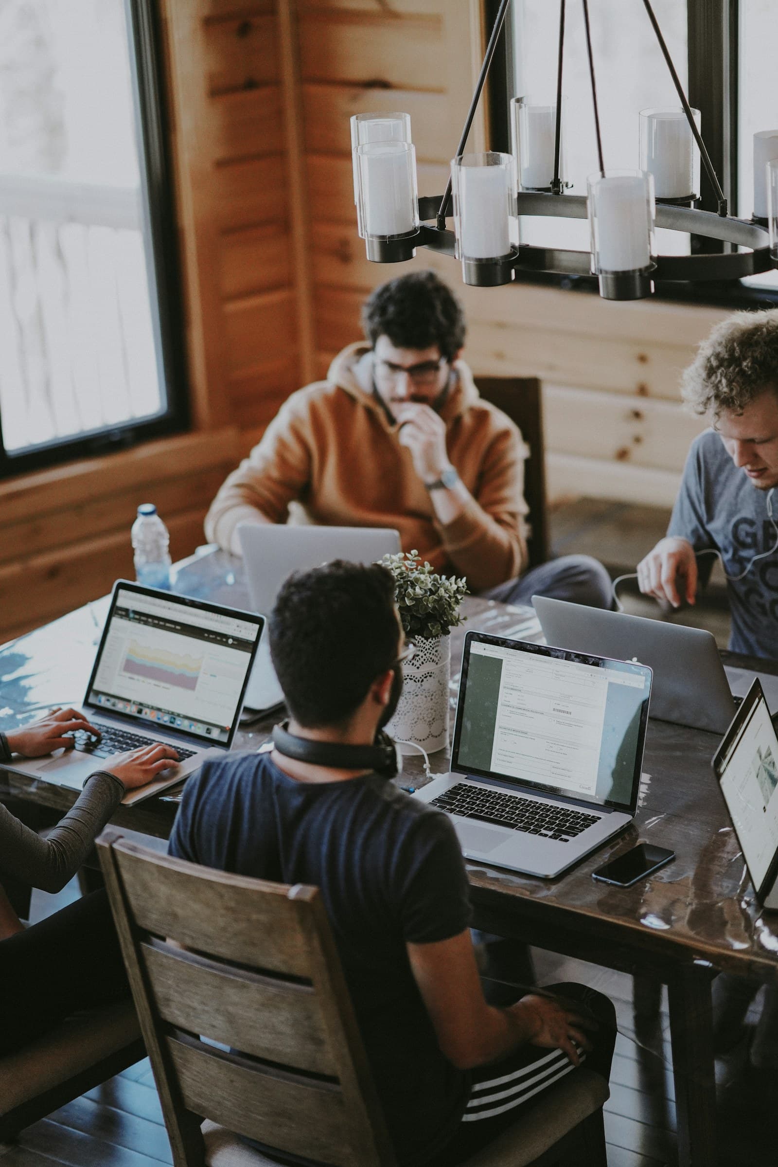 Designing Frontends That Stay Responsive Under Heavy Data Updates
